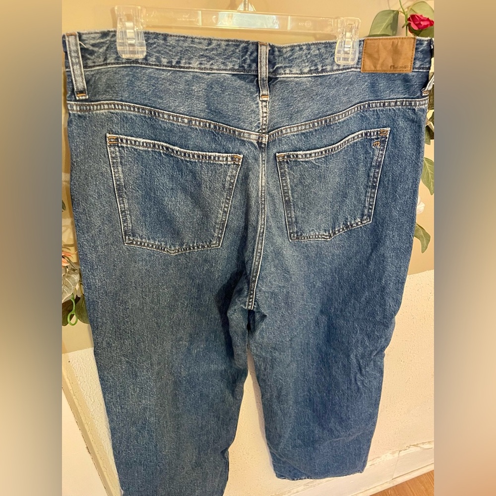 Madewell Curvy Low-Slung Straight Jeans in Palmina wash - Picture 6 of 11